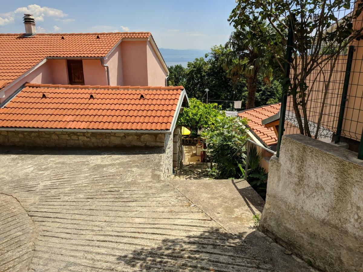 Apartments Rumac Abbazia Esterno foto